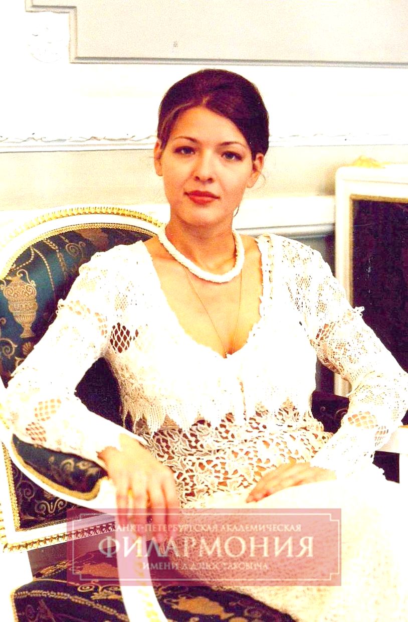 Полина Осетинская